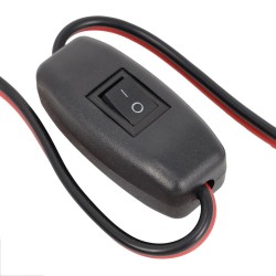 Wtyczka zapalniczki z włącznikiemi przewodem 50 cm ze złączkami